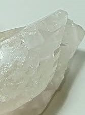 Dy'AQUA ROCHA CRISTAL BRUTO KILO